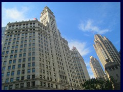 Chicago Architecture Foundation Boat Tour 05 - Wrigley Bldg and Tribune Tower